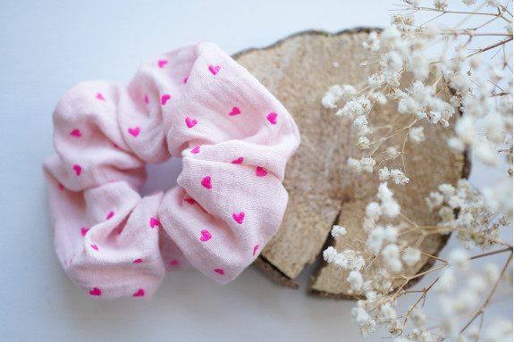 Chouchou Lucia Cœurs Roses