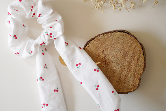 Chouchou Ruban Cerise Rouge et Blanc