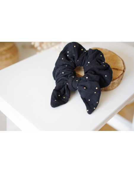 scrunchie bow Ivy Black with gold polka dots