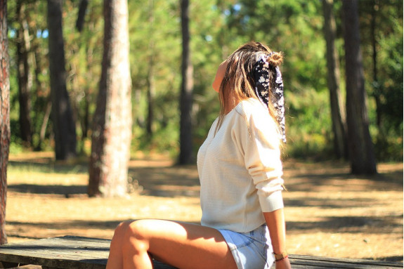 Foulard Alice Noir à fleurs