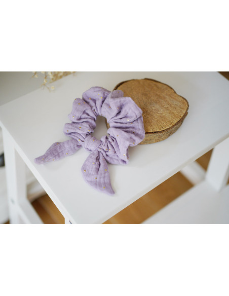 scrunchie bow Ivy Lilac with gold polka dots