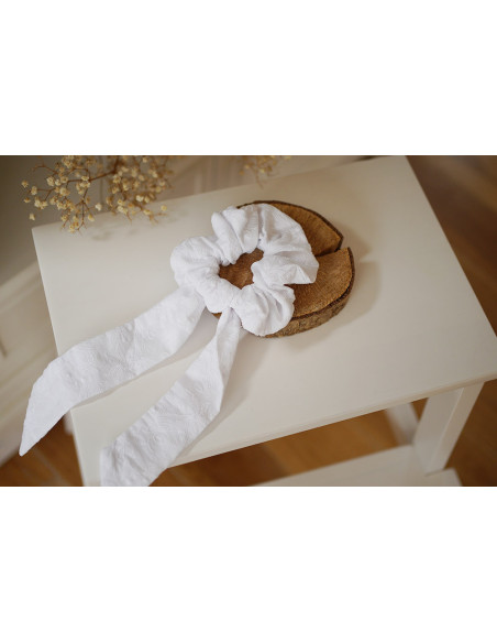 Chouchou Ruban Gabrielle Broderie Anglaise Blanche