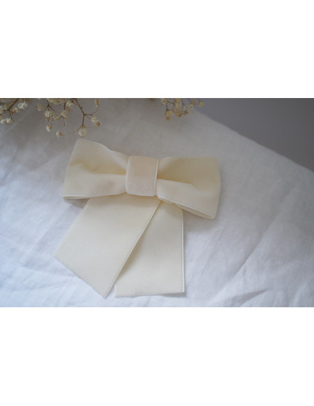 hair clip bow Alma Velvet Ecru