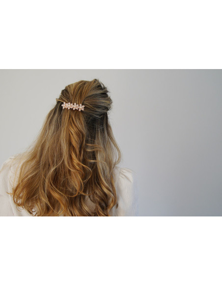 Barrette Edelweiss fleurs rose gold perles nacrées et strass argentés
