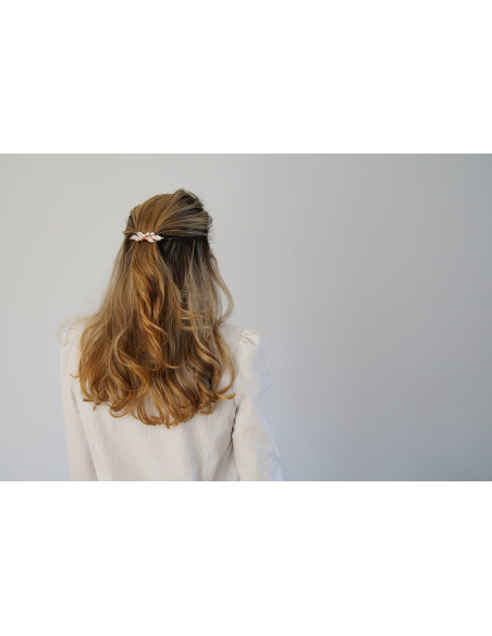 Barrette Amaya perles nacrées et strass argentés rose gold