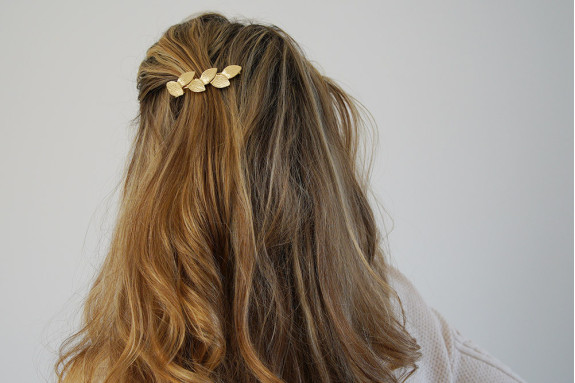 Barrette Myrtille Feuilles Dorées