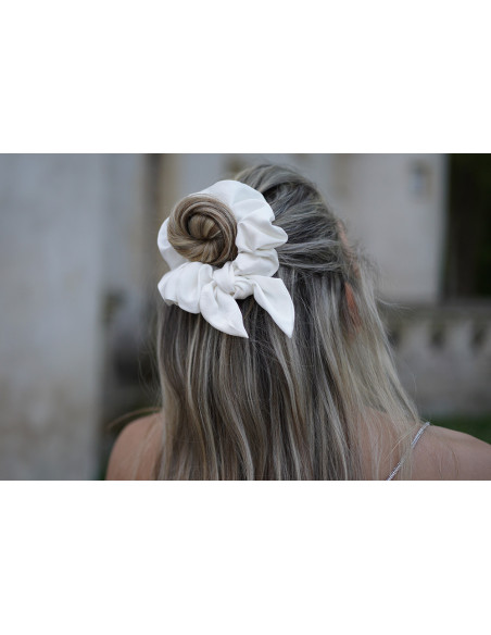 Chouchou Noeud Raphaël Satin Blanc Cassé