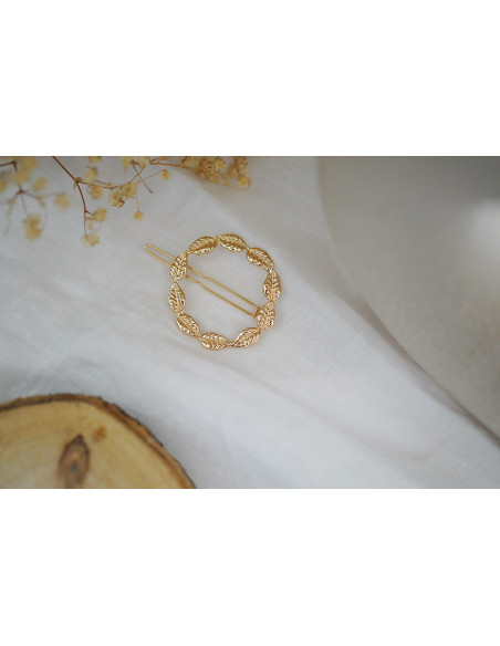 hair clip May Round Golden Leaves