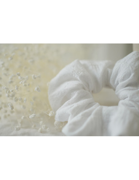 Chouchou Thalie Gaze de Coton Carreaux Brodés Blancs