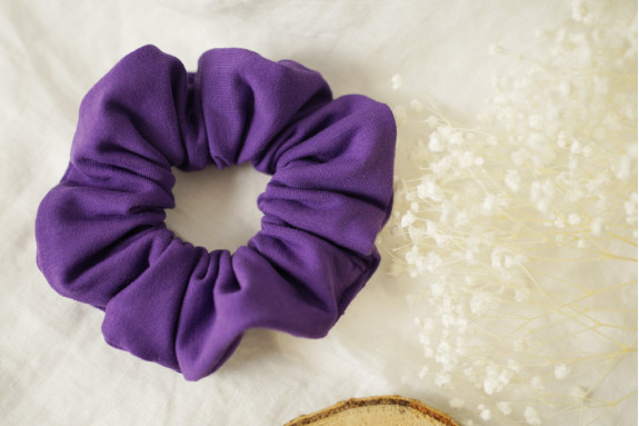 Dark Purple Félicie scrunchie