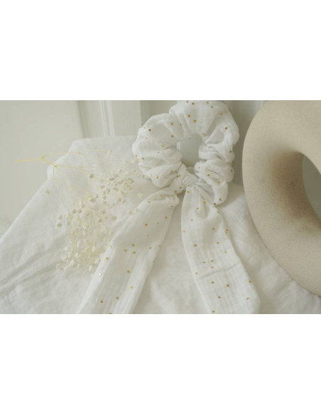 scrunchie Ribbon Lina White with gold polka dots
