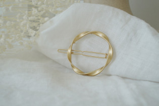 hair clip Calie Round Twisted gold Matt