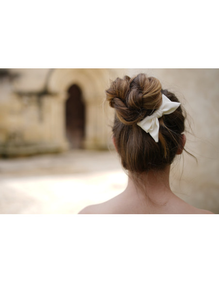 Barrette Noeud Enfant Honey Satin Écru