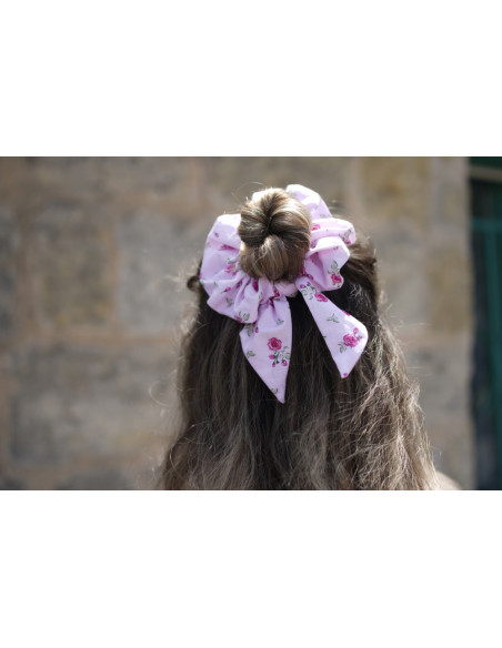 scrunchie bow Prima Pink Floral Print