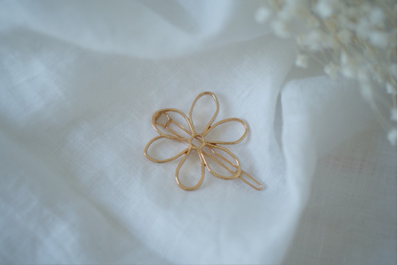 barrettes à cheveux fleuries