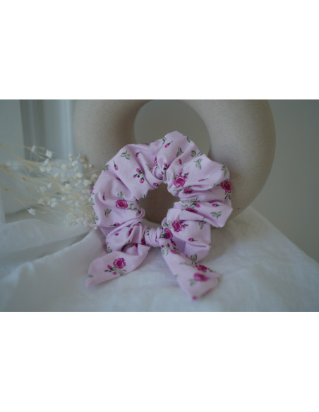 scrunchie bow Prima Pink Floral Print