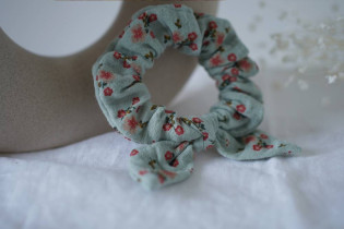 scrunchie bow kids Lana Cotton gauze Floral Pale Blue
