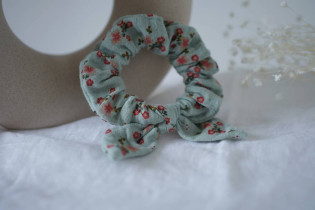 scrunchie bow kids Lana Cotton gauze Floral Pale Blue 2