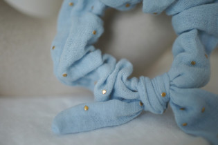 scrunchie bow kids Lou Bleu Glacier et gold 2