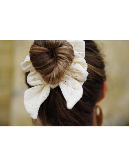 scrunchie bow Ivy Ecru with Gold Polka Dots