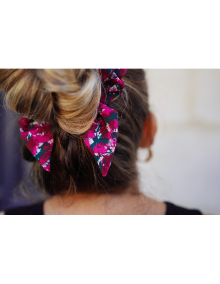 Chouchou Nœud Léonie imprimé prune et vert foncé | Accessoire chic