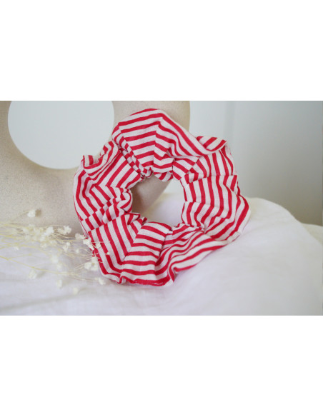 Juliette White and Red striped scrunchie