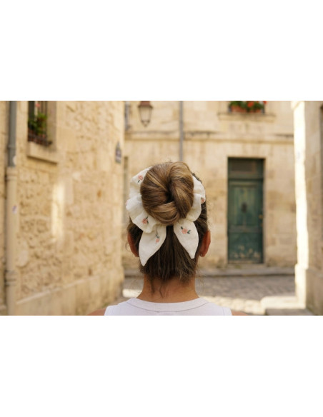 Chouchou Nœud Fleuri Ivoire Rose – Alméa | Bohomane