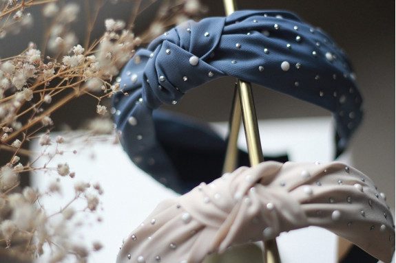 Serre-tête Blair Beige Rosé à perles nacrées