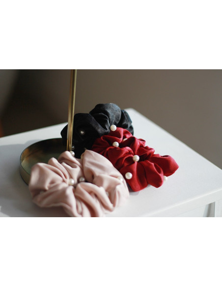 Black Karly scrunchie with pearly beads